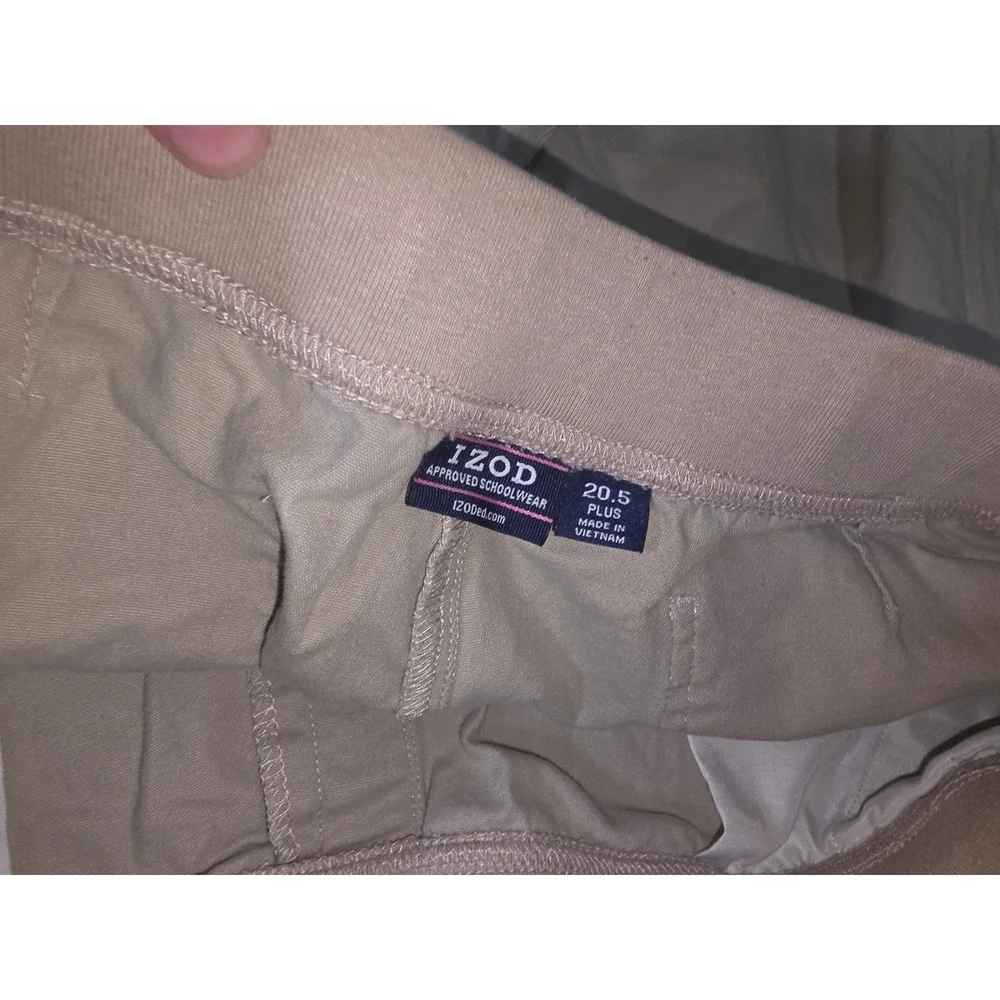 IZOD Approved Schoolwear Khaki Pull On Shorts Girls Plus Size 20.5 Tan Cuffed